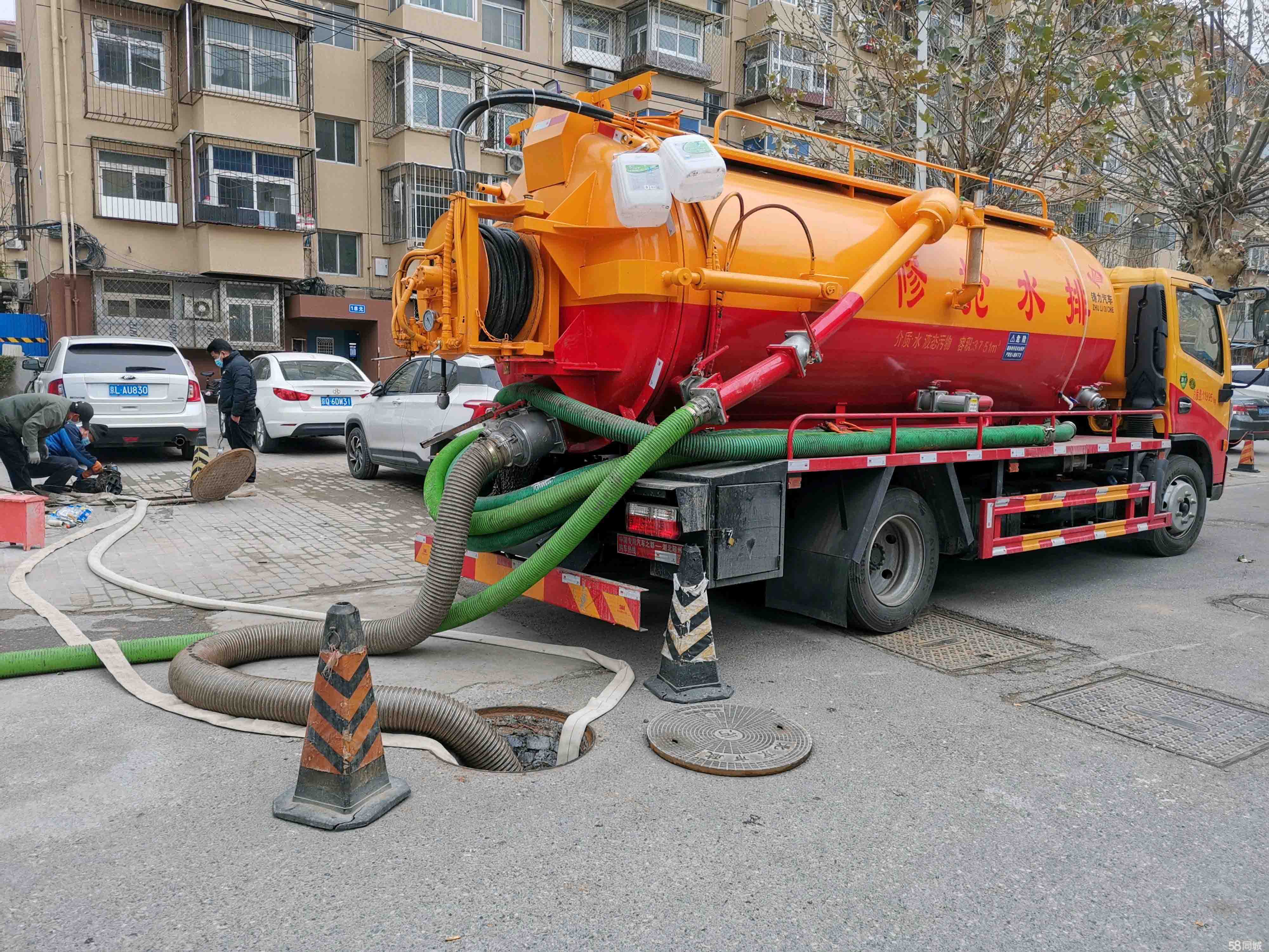 抱由镇抽粪吸污